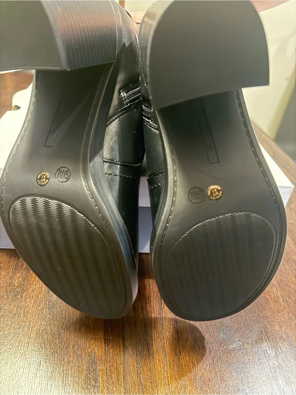 Liz Claiborne LC Olinda Black Ankle Booties Women’s Size 6.5M Memory Foam New IB - Picture 6 of 11